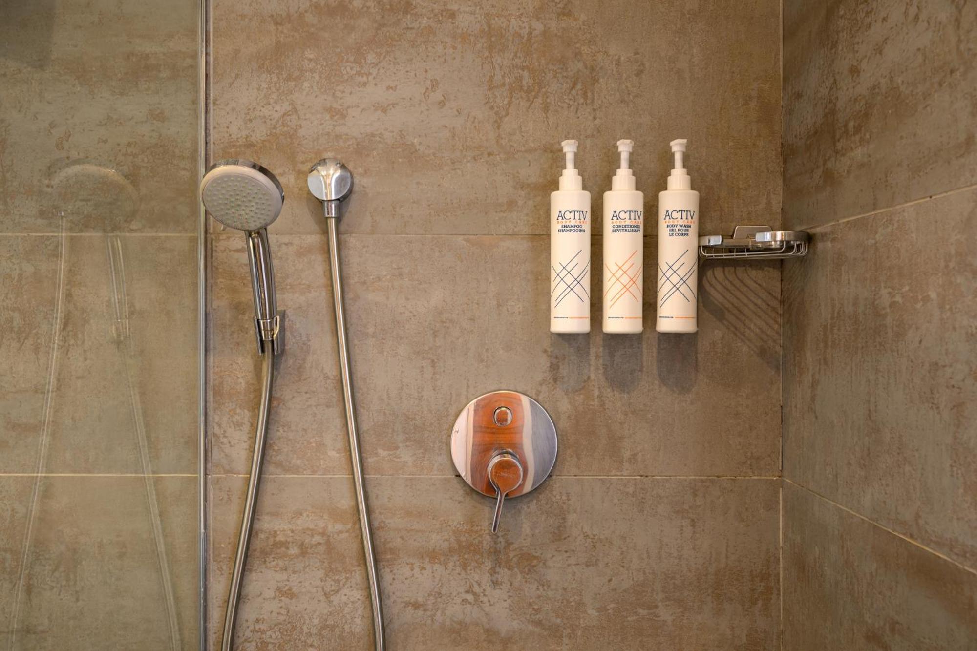 Four Points Flex By Sheraton Istanbul Taksim Square Exteriör bild