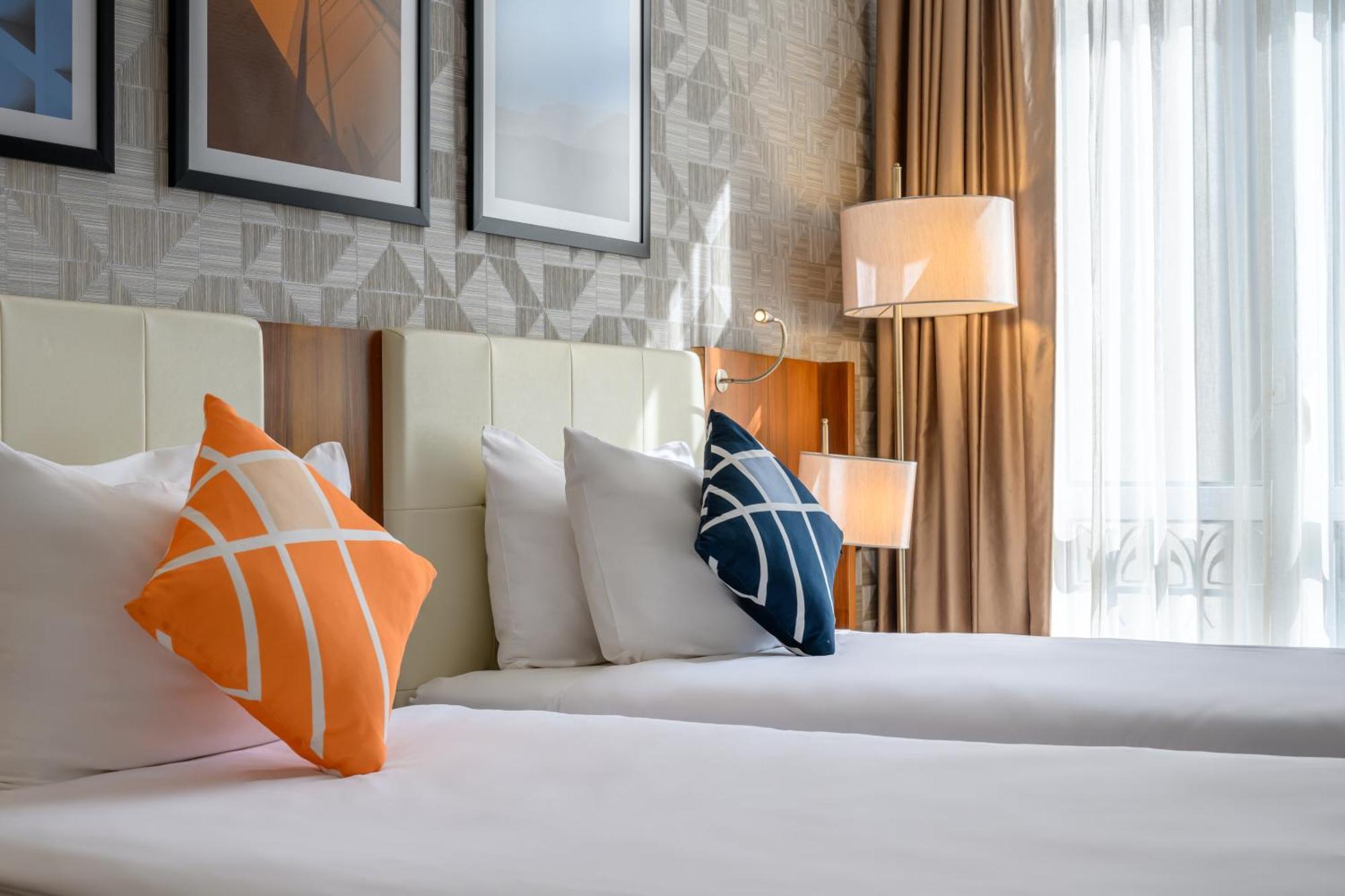 Four Points Flex By Sheraton Istanbul Taksim Square Exteriör bild