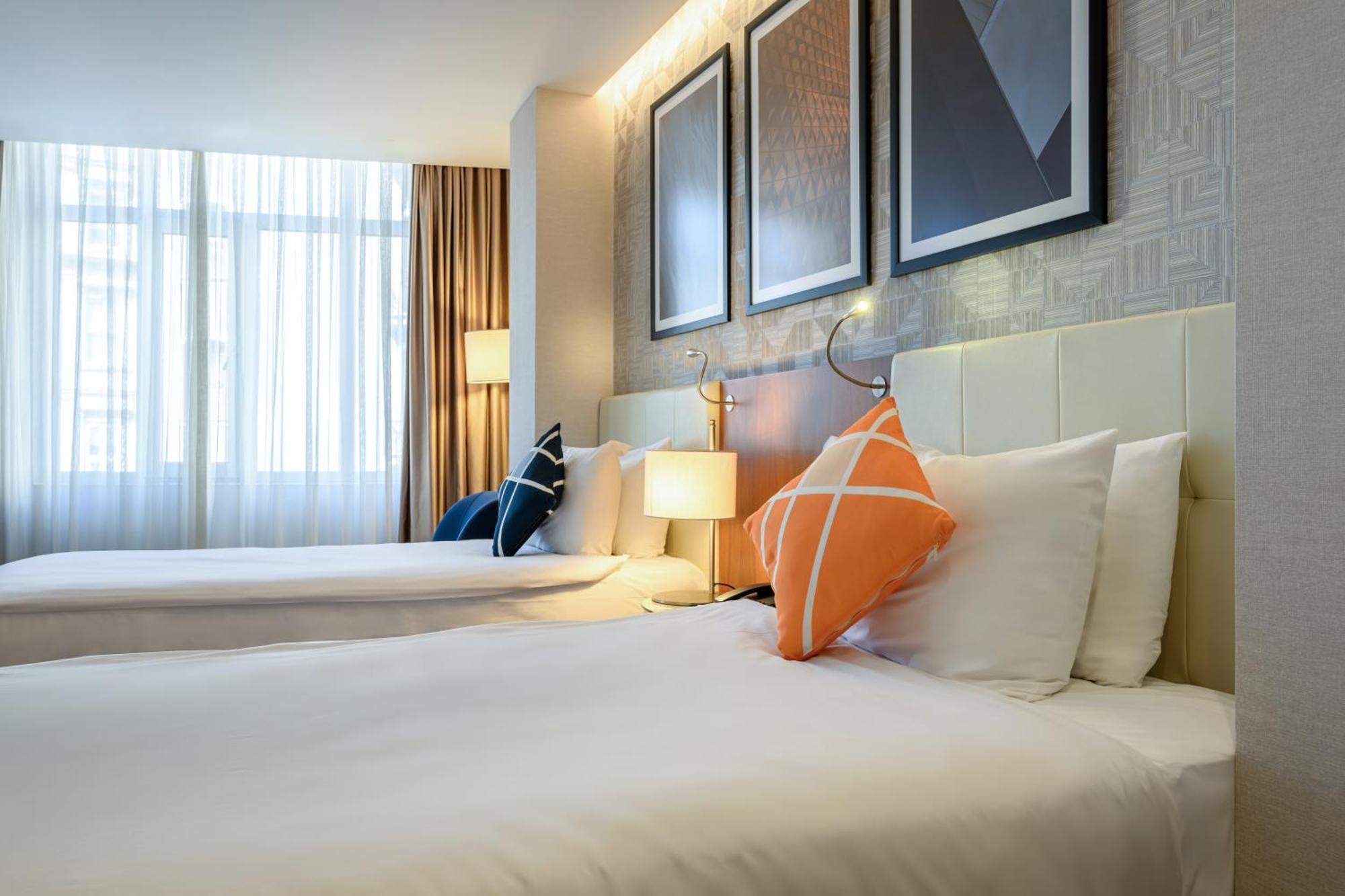 Four Points Flex By Sheraton Istanbul Taksim Square Exteriör bild